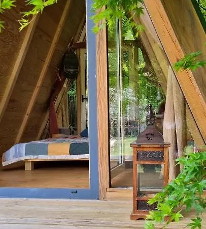 Ribeira Delos Lodge *