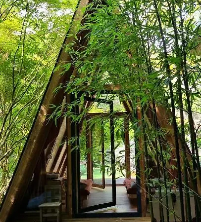 Lodge Ribeira Delos